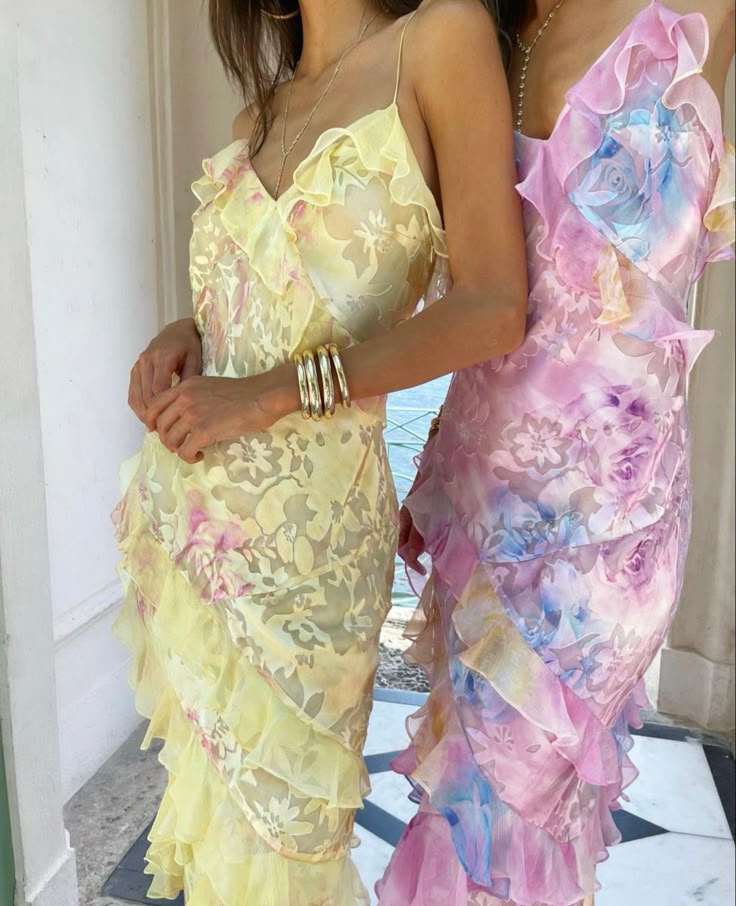Amelia - Flowing Ruffle Gown
