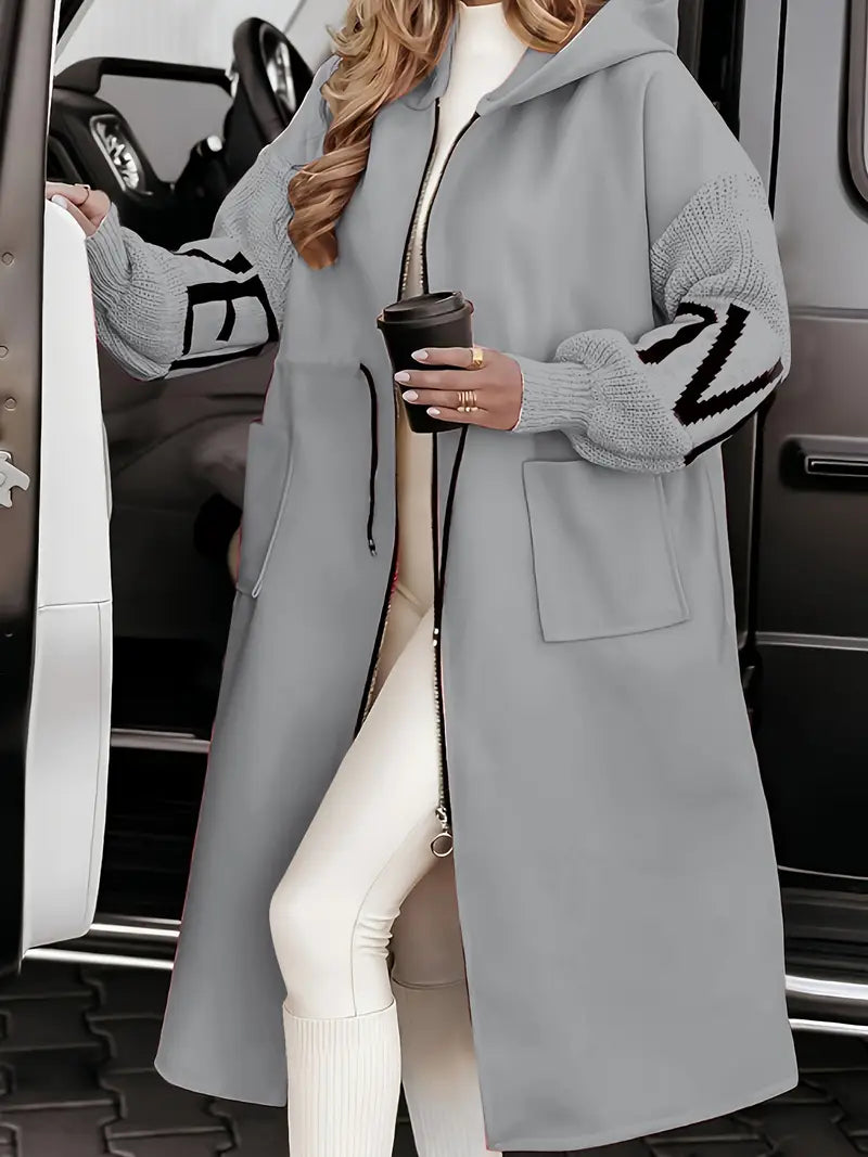 Elizabeth - Chic Hooded Layering