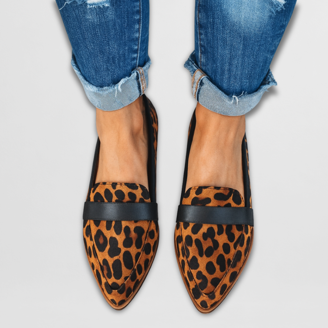 Chloe - Stylish Suede Flats
