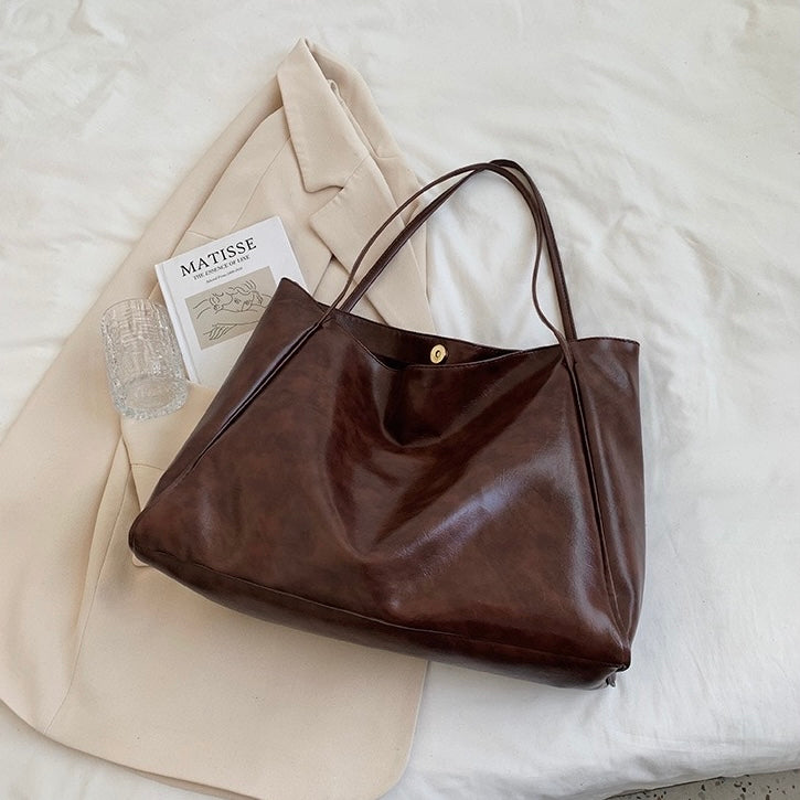 Emily - Retro Leather Bag