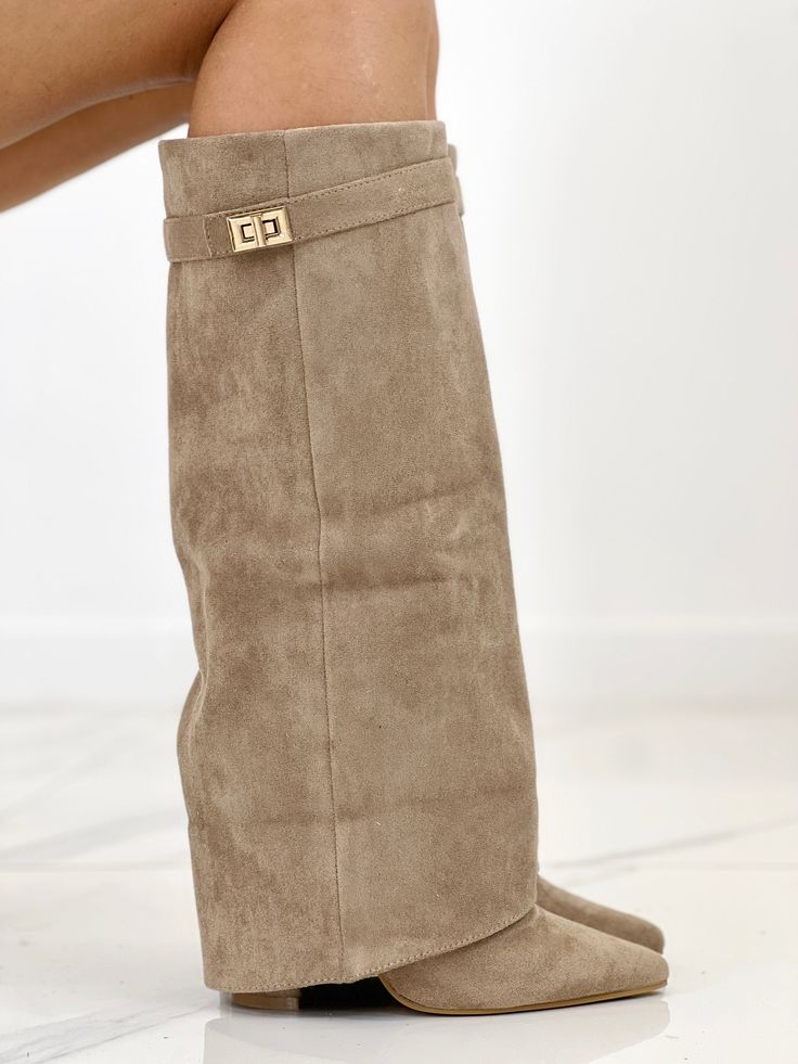 Emma - Khaki Suede Boots