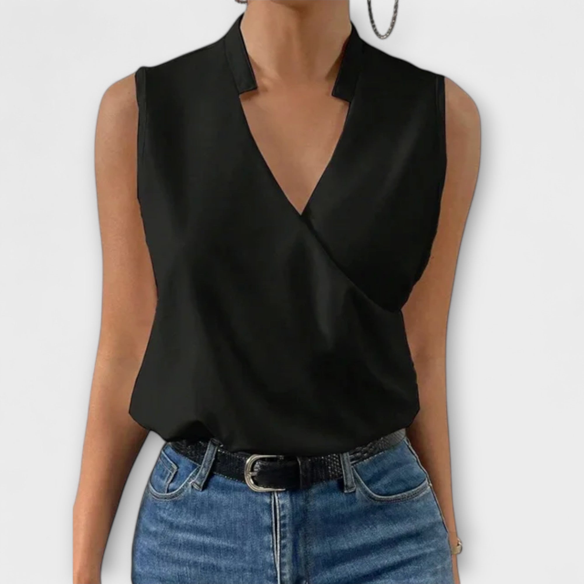 Clara - Elegant V-Neck Top