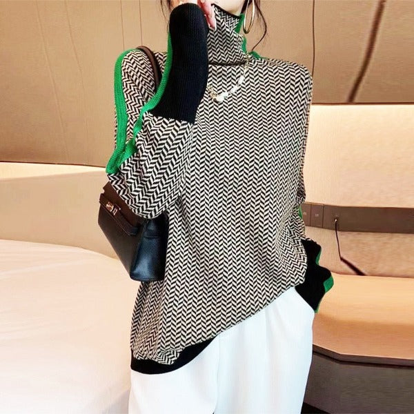 Julie - High-neck jumper with striking contrast stripes