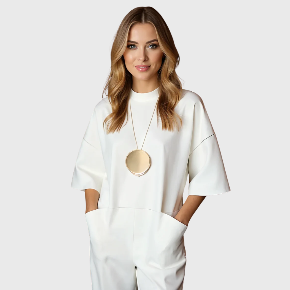 Holly - Chic Short-Sleeved Jumpsuit