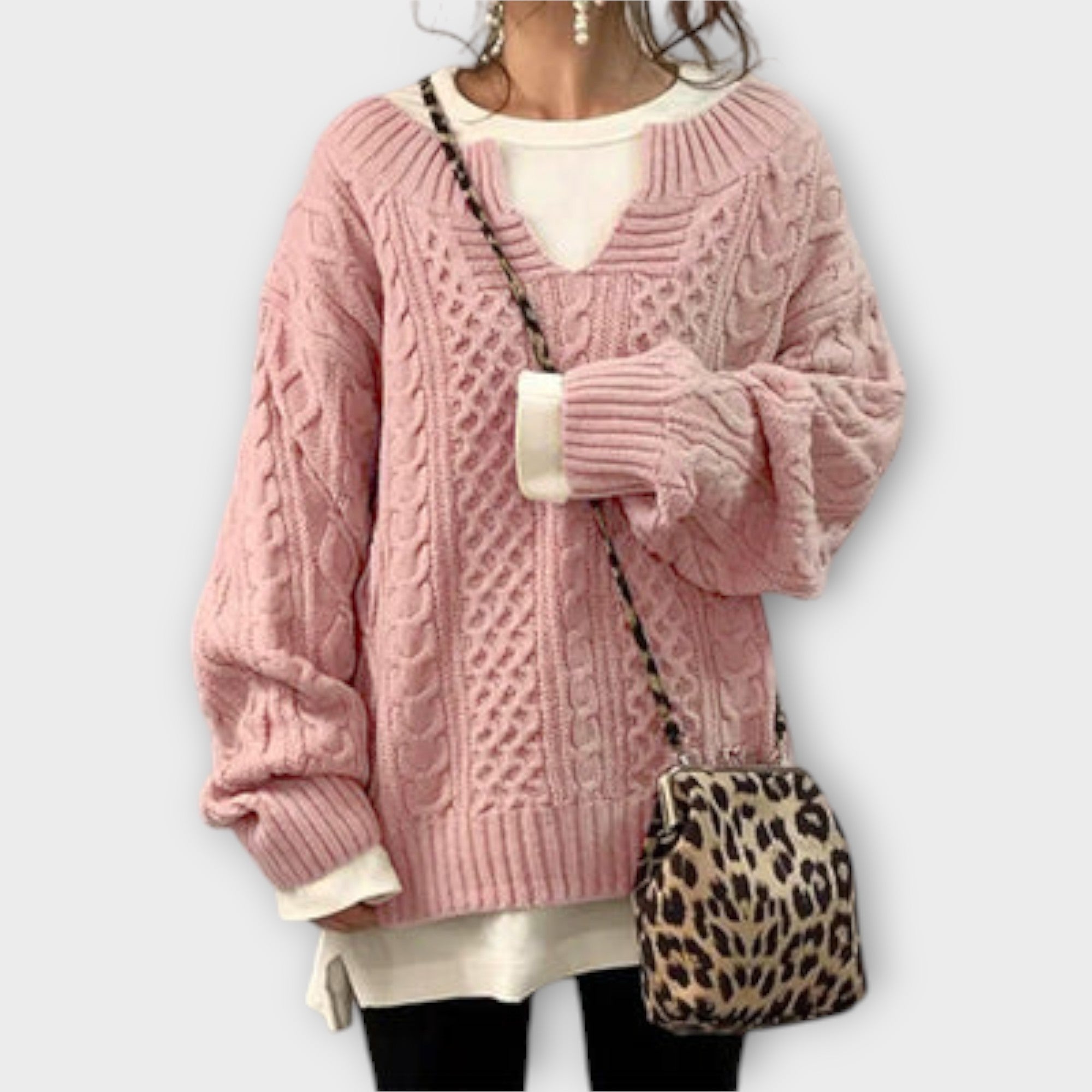Daisy - Cozy Cable Sweater