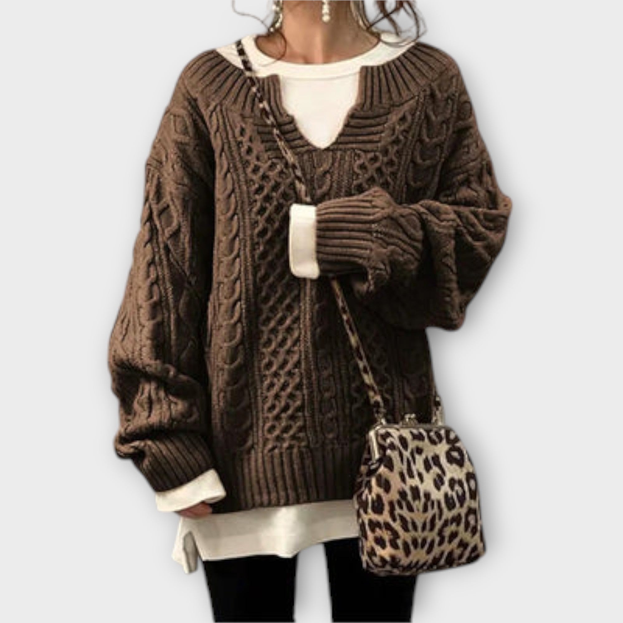 Daisy - Cozy Cable Sweater