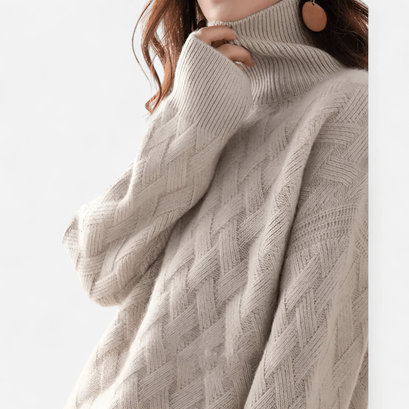 Andreina - Luxurious Turtleneck Sweater