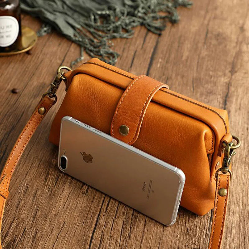 Emily - Mini Leather Shoulder Bag