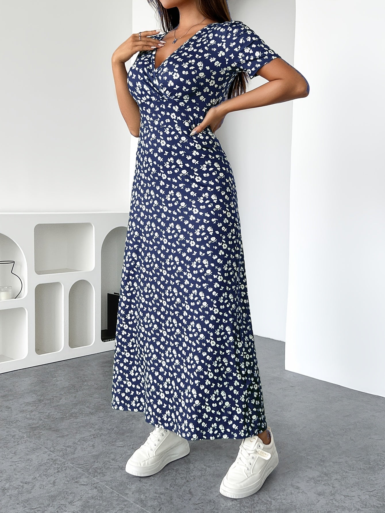Elizabeth - Floral Maxi Dress