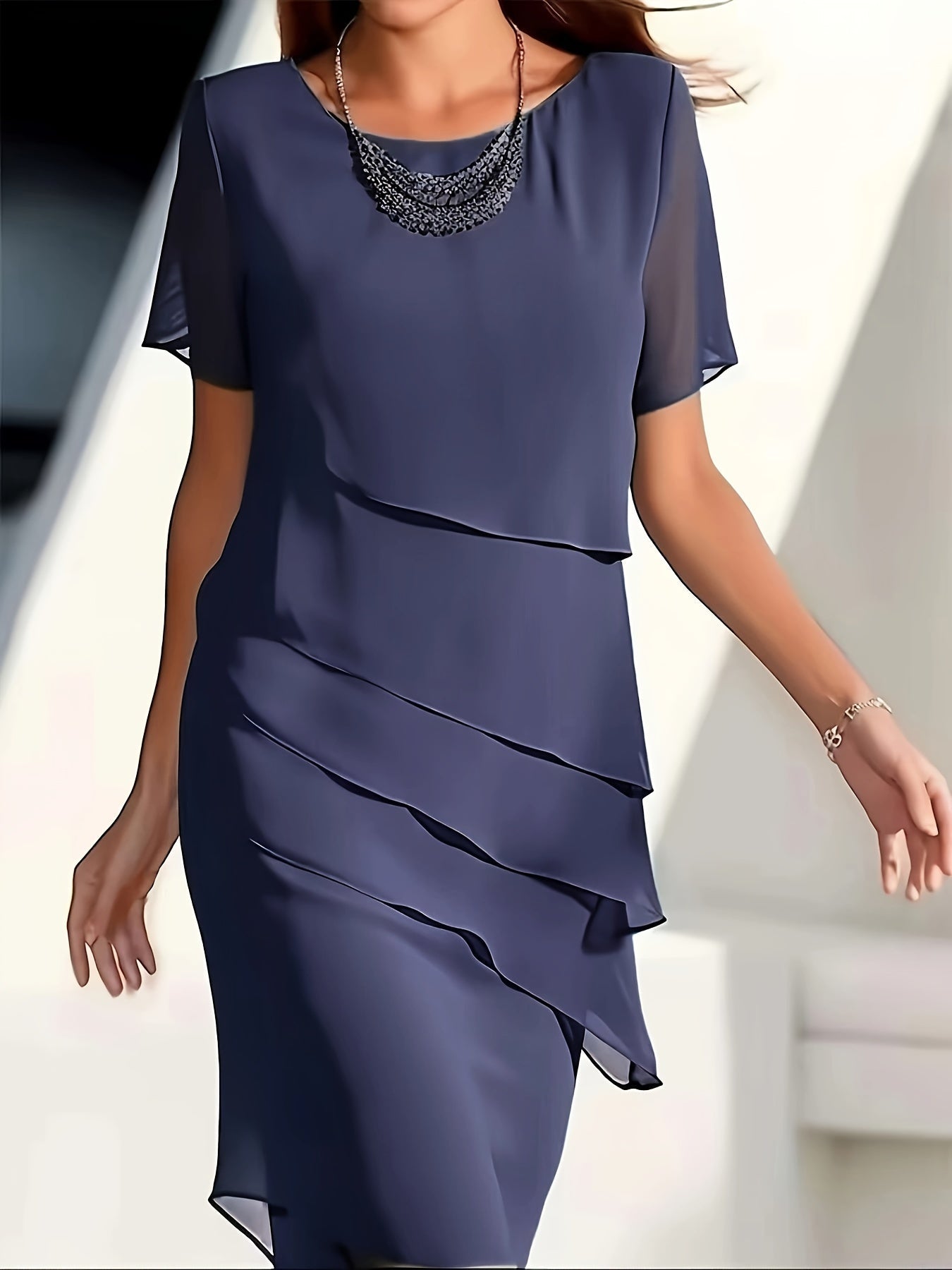 Jessica - Chic Chiffon Dress