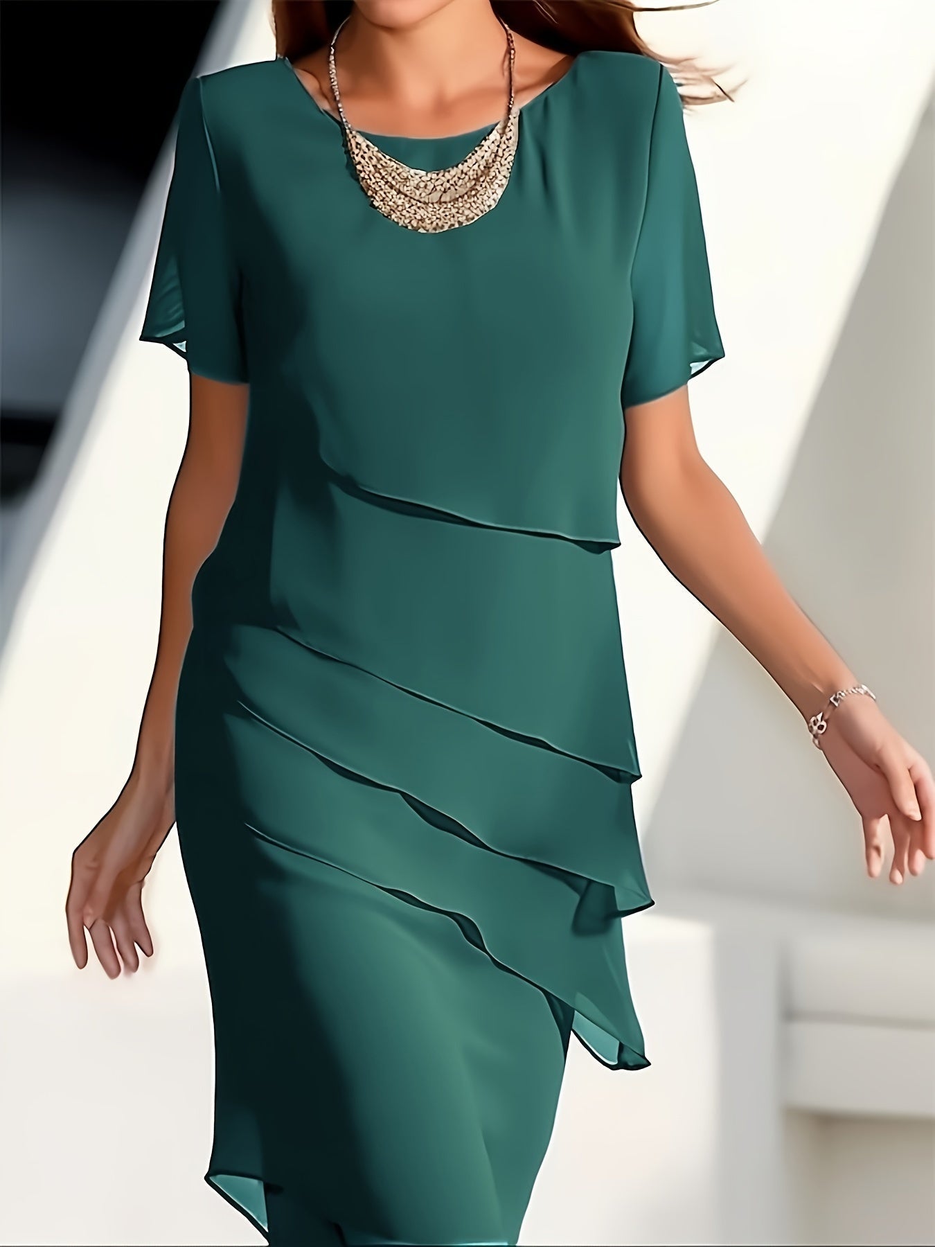 Jessica - Chic Chiffon Dress
