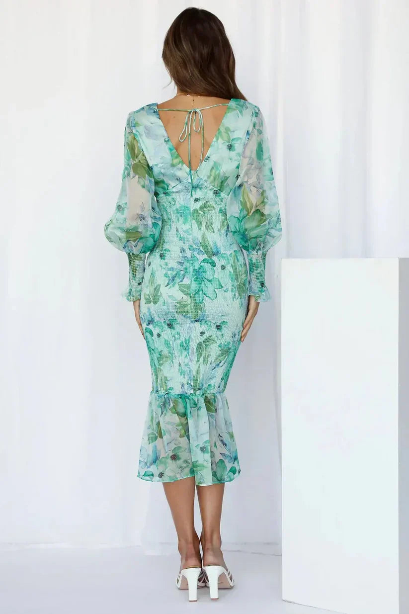 Elizabeth - Elegant Floral Midi