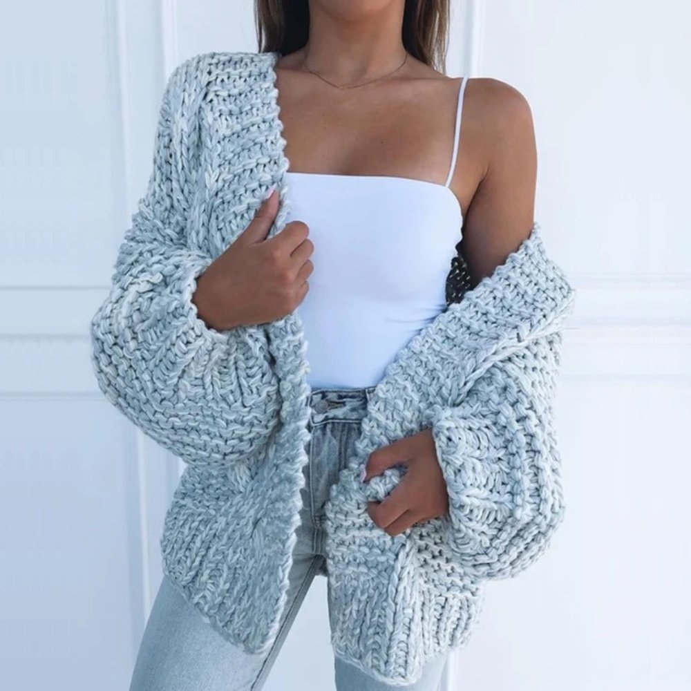 Delia - Chunky Knit Relaxed Cardigan