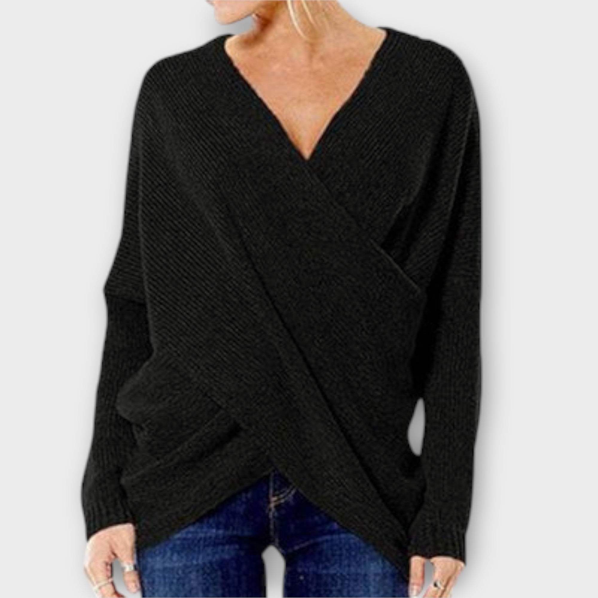 Clara - Cozy V-neck Sweater